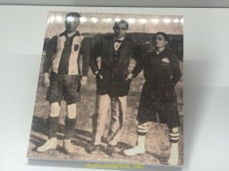 Exposición 100 Años de Futbol en Mula